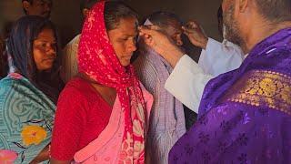 मिट्टी गिरजा घर में विशप ने राख बुधवार मनाया ! डालटेनगंज धर्मप्रान्त !! A MUD CHURCH ASH WEDNESDAY