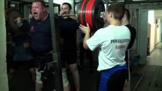 904 lb / 410 kg Raw with Wraps Squat - Andrey Konovalov