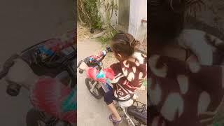 Sanvi doesn't know how to cycle #cutebaby #viralvideo #trending #cutebaby #gujjushanvi #gujjukids