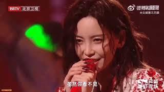 于文文七夕歌会表演新单曲《狼人》＋《是我》