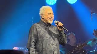 Tom Jones Kiss 9-11-24 MGM Grand National Harbor