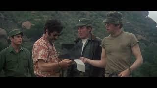 Donald Sutherland,Elliott Gould, in M*A*S*H - diagnosis