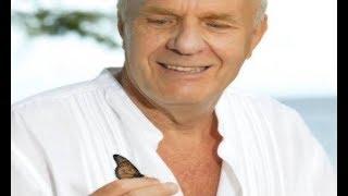 Wayne Dyer's amazing butterfly story (FULL)