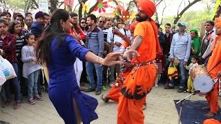 Delhi Girl dances with folk tunes at Surajkund Mela, India