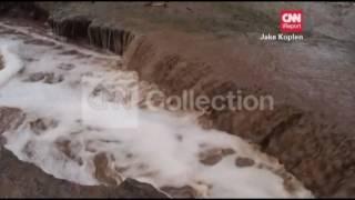 CO: BOULDER FLOODING - HUGE CRACK IN ROAD