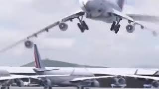 Funny plane dance 