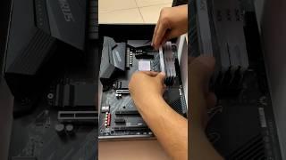 GIGABYTE B550 AORUS ELITE V2 GAMING MOTHERBOARD UNBOXING #shorts #motherboard #unboxing