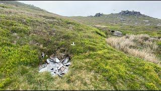 Kinder Summit, 3 wrecks & over the plateau