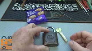 (962) Picking Locks for Animal Crackers
