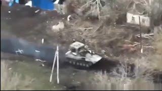 Ukrainian RPG attack and landing of troops from Russian BMP-2, Kursk region