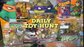 Finding some vintage TMNT & Rare Marvel Legends (Daily Toy Hunt)