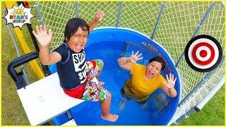 Ryan plays Dunk Tank Family Challenge with Daddy and Mommy!!