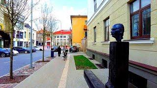 Walking around in the streets of Šiauliai