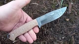 Handy knife with mustard patina