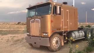 Driving and shifting a 1987 Kenworth K100 cab over | 3406 Catapillar | 13-Speed