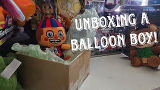 Unboxxing Balloon Boy! (FNAF PLUSH)