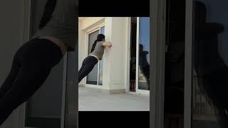Wall Push Up