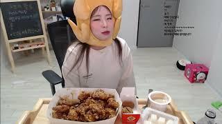 유튜브 인트로용 치킨모자를 깜빡한 다콩이