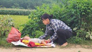 The poor girl accidentally picked up an abandoned baby and set out to find a family for the baby.