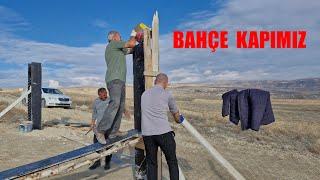 BAHÇE KAPIMIZIN SÜTUNLARINI DİKDİK BETONLARINI ATMAYA BAŞLADIK