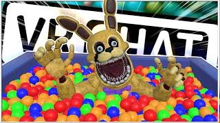 INTO THE PIT SPRING BONNIE SCARING PEOPLE IN VRCHAT - VRChat (Funny Moments)