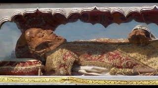 SAINT FRANCIS XAVIER BODY 1552 - OLD GOA CHURCH