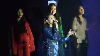 Zephanie - It Came Upon a Midnight Clear | Favor Christmas Special