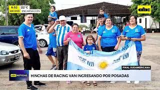 En familia detrás de Racing: hinchas cruzan desde Posadas para vivir la final de la Sudamericana