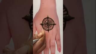 New mehndi design for back hand