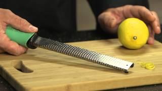 Technique de cuisine:  zester un citron