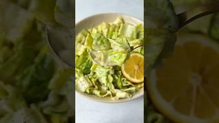 If you only had 1 minute, would you make the easiest Caesar Salad? #caesarsalad #salad