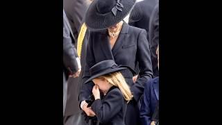 Oh Wow!The moment princess Charlotte burst in tears on Queen Elizabeth funeral service