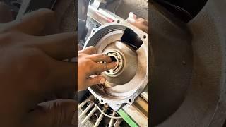 Construction machinery maintenance: bearing installation strategy