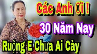 Các Anh Ơi 30 Năm Nay Ruộng Em Chưa Ai Cày - Đức Tuấn TV