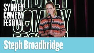 I Love Trying To Figure Out If People Are Mentally Ill | Steph Broadbridge | Sydney Comedy Festival