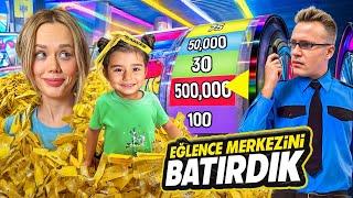 GECE GİZLİCE EĞLENCE MERKEZİNDE HİLE YAPTIM ?! | Gamze Karta Öykü Karta