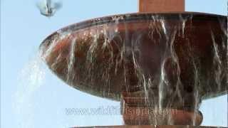 Cascading fountain in Lutyens' Delhi!