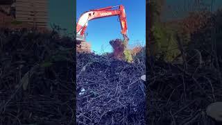 How to drive an excavator #diggersanddozers #excavator #digger #construction #minidigger #landscapin