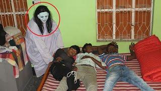 ngakak  Prank Pocong lucu ! Real Scary Ghost With Sleeping Boy | Mr Fun Box