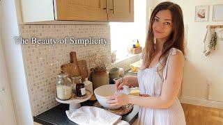 Why I Choose A Simple Life? Vintage Gallery Wall & Easy Breakfast Recipe, English Countryside Vlog