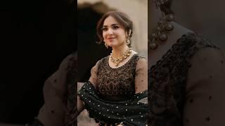 Yumna Zaidi Latest Dress Design  #yumnazaidi #yumna #terebin #nayab #suits #fashion #eiddress #song