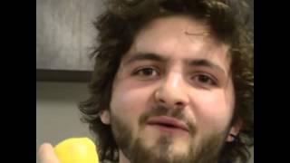 "When life gives you lemons" vine