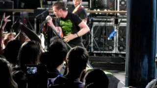 Billy Talent - Devil in a Midnight Mass (live in London, June 2009)