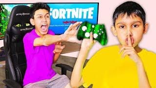 Aimbot Controller Prank HACK on Me Playing Fortnite! (Little Brother)