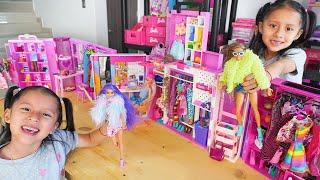 JUGAMOS con los CLOSETS DE BARBIE | Daailum