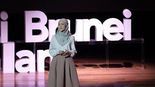 Empowering Through Digital Literacy  | Noorfati'ah Nor Hasnul | TEDxUniversiti Brunei Darussalam