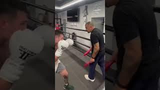 #mathiasradcliffe locked in ️ #boxingtraining #boxing #boxinggym #padwork #workout