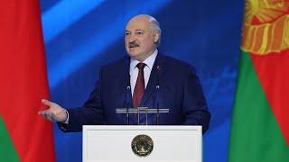 Лукашенко: "Ни в коем случае ни украинцам, ни россиянам, ни американцам этого делать нельзя!!!"