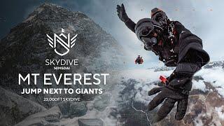 JUMP NEXT TO GIANTS - SKYDIVENIMSDAI MT EVEREST