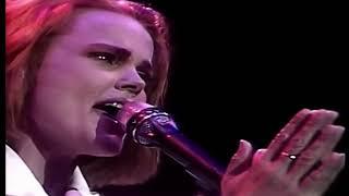 Belinda Carlisle - (We Want) The Same Thing (official HD music video)